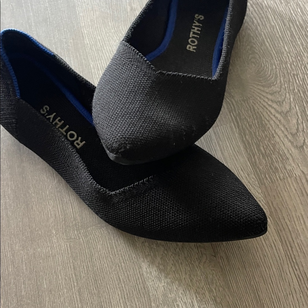 Rothy's Women's 8.5 Black Flats - Picture 2 of 8